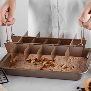 The Essential Kitchen Solid Bottom Thickened Square Brownie Pan