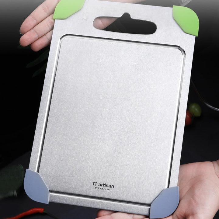 Discover the Unmatched Benefits of the Pure Titanium Cutting Board