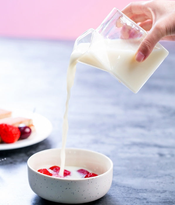 Square heat-resistant glass milk carton